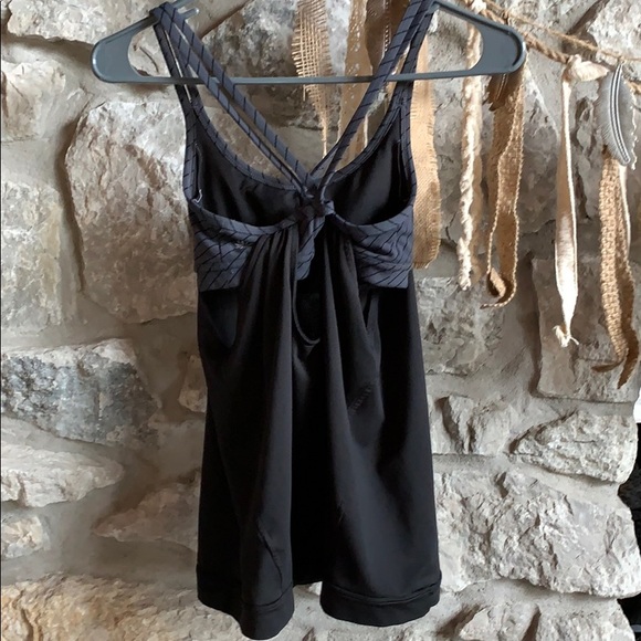 Tank top - Picture 2 of 3